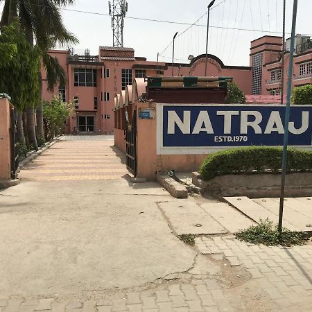 Hotel Natraj Bulandshahr Екстер'єр фото