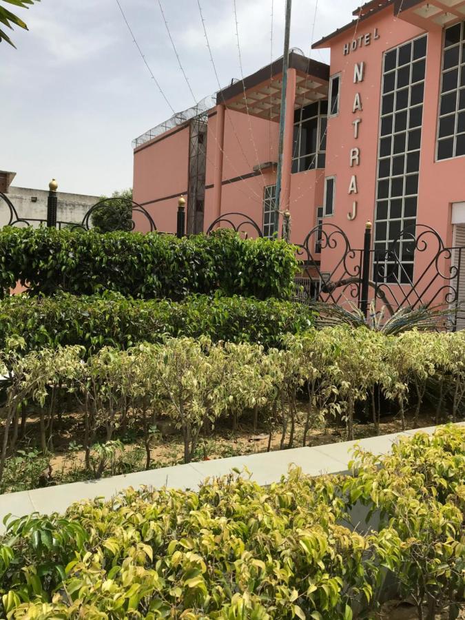 Hotel Natraj Bulandshahr Екстер'єр фото