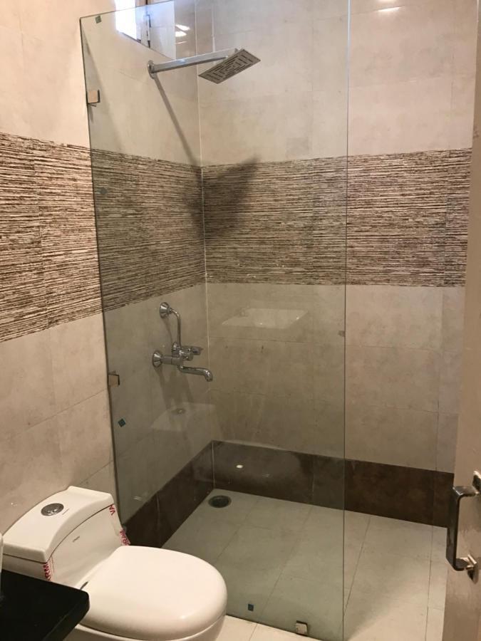 Hotel Natraj Bulandshahr Екстер'єр фото