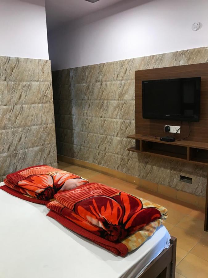 Hotel Natraj Bulandshahr Екстер'єр фото